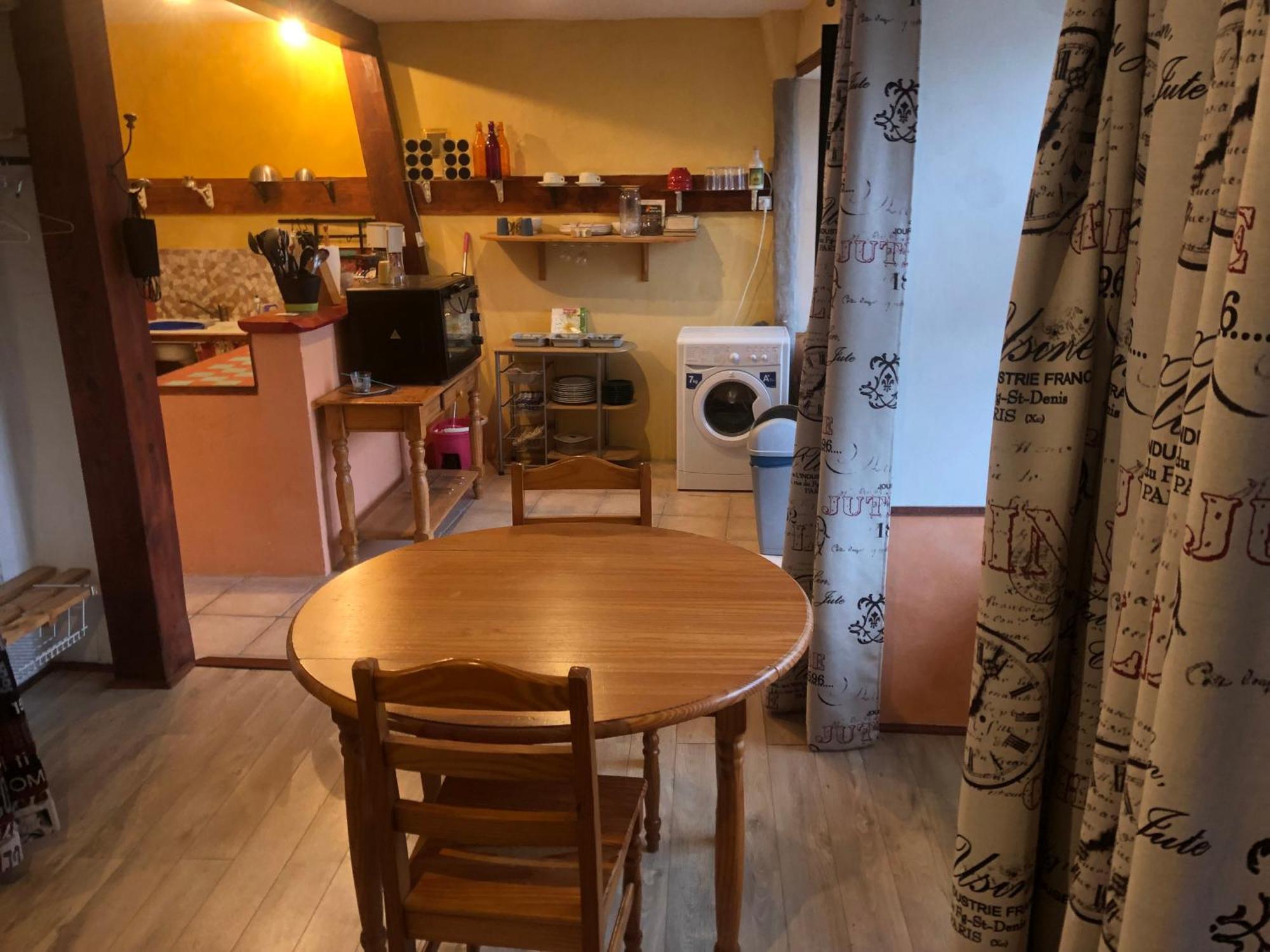 Chez Steve And Son Apartment Goudet Room photo